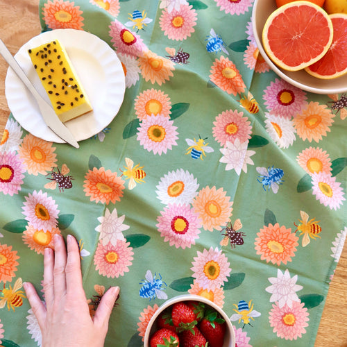 Australian Tea Towel - Strawflower & Native Bees